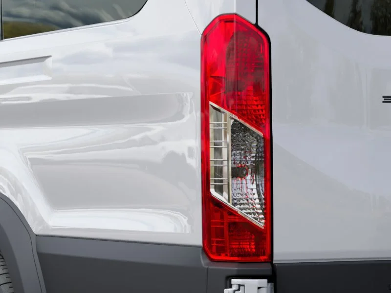 New 2027 White Ford XL image 18