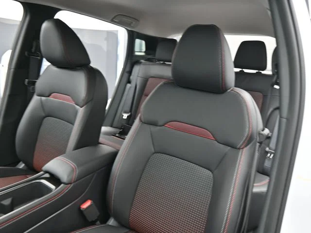 New 2025 White Nissan SR image 29