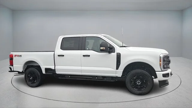 New 2026 Oxford White Ford F-250® XL image 25