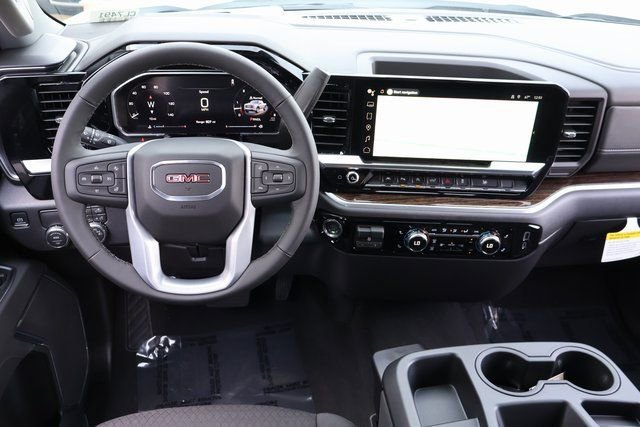 2026 GMC Sierra 1500 SLE - Photo 13