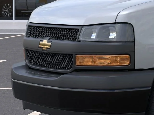 2025 Chevrolet Express Cargo Work Van - Photo 13