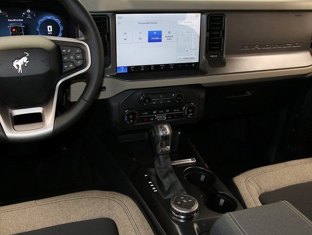 New 2025 Velocity Blue Metallic Ford Big Bend® image 15