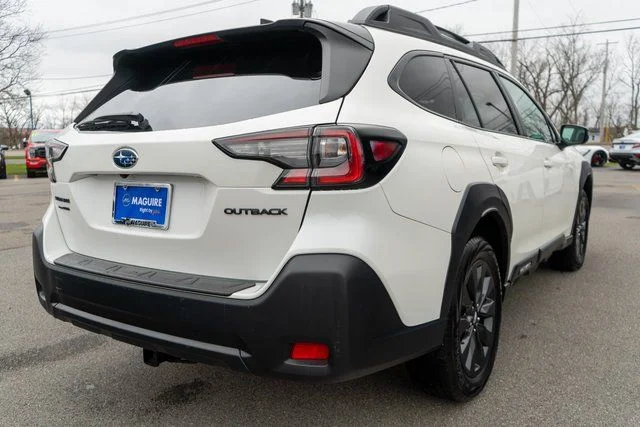 Used 2023 White Subaru Onyx Edition image 6
