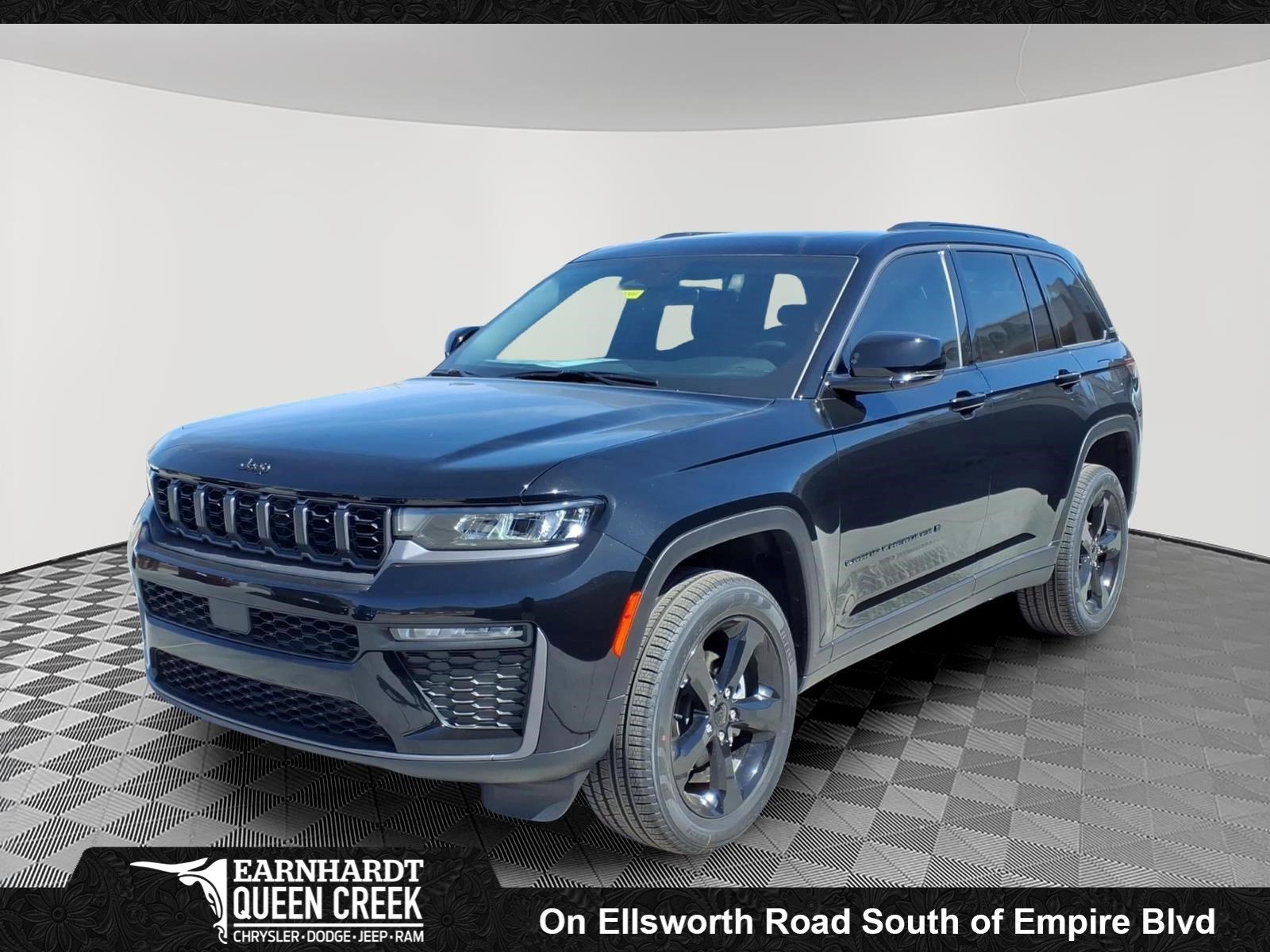 New 2026 Diamond Black Crystal Pearl-Coat Exterior Paint Jeep Limited image 1