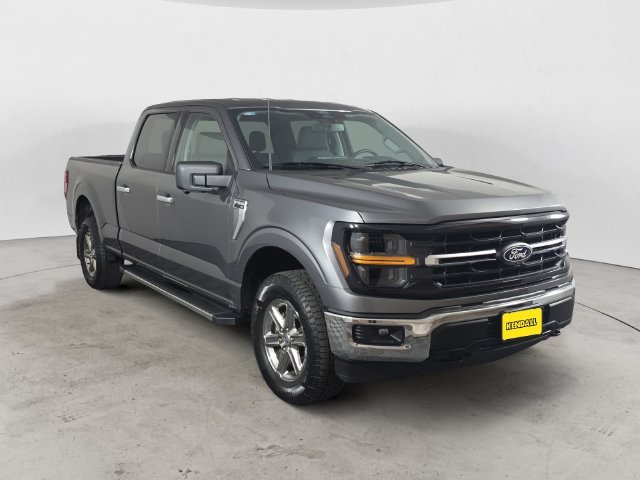 Used 2024 Gray Metallic Ford XLT image 3