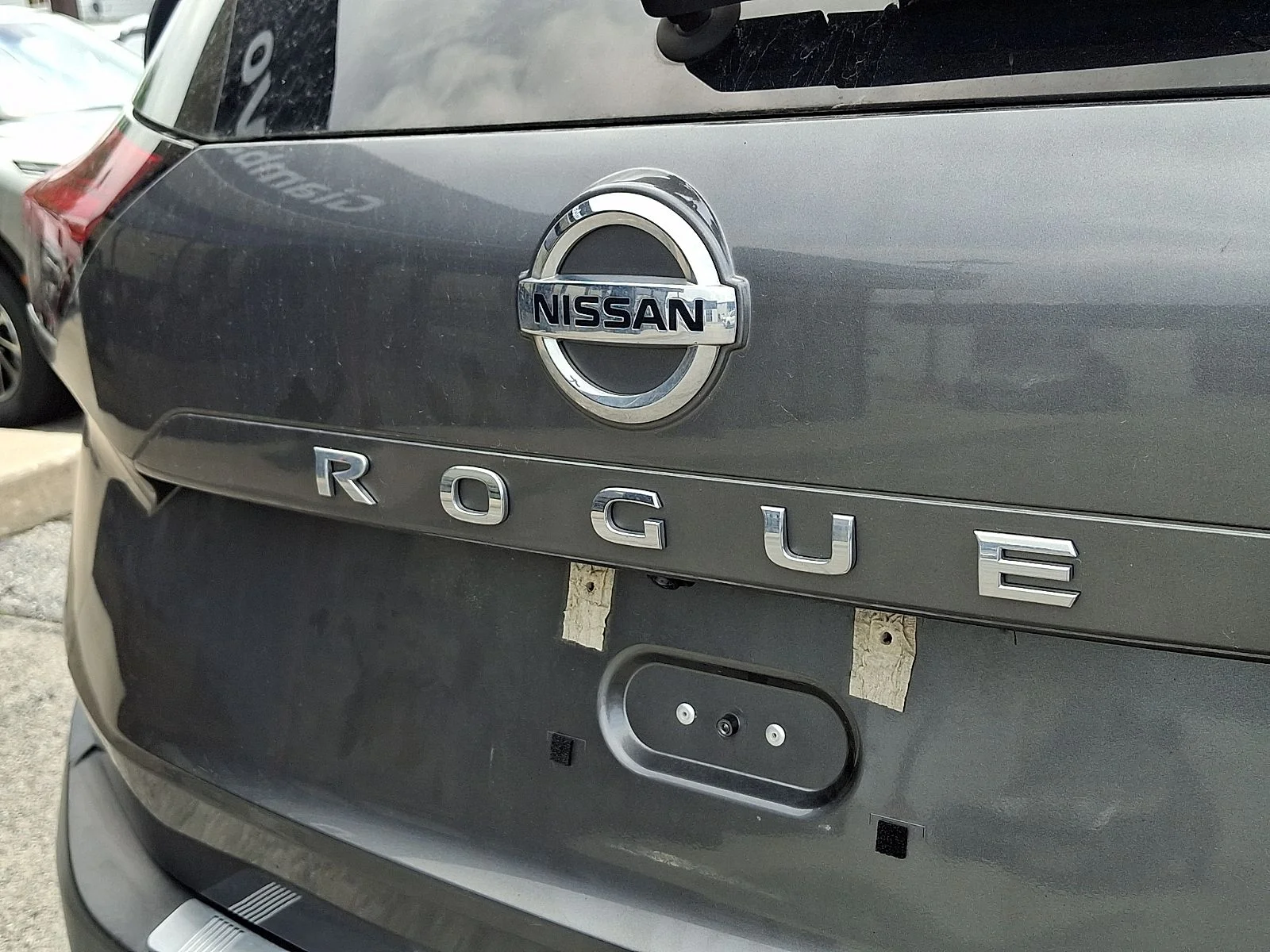 Used 2021 Gray Nissan SV image 29