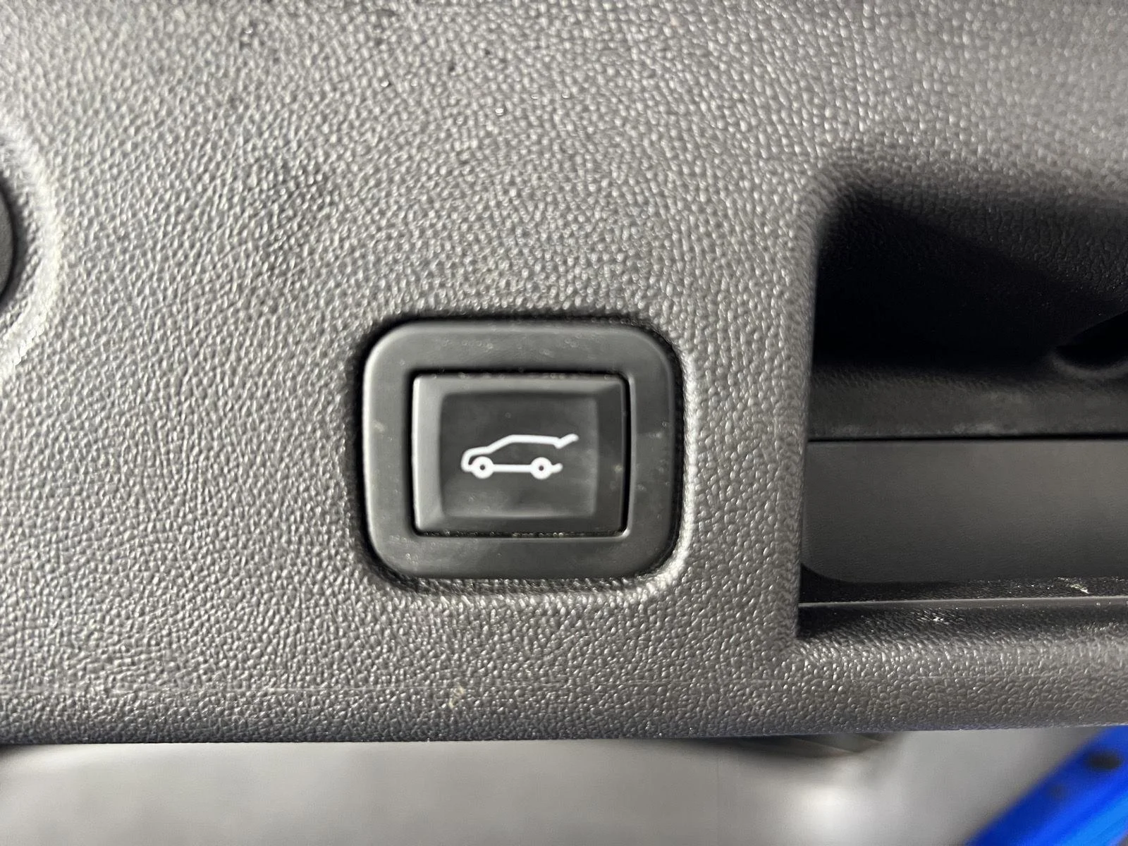 Used 2024 Riptide Blue Metallic Chevrolet LT image 20