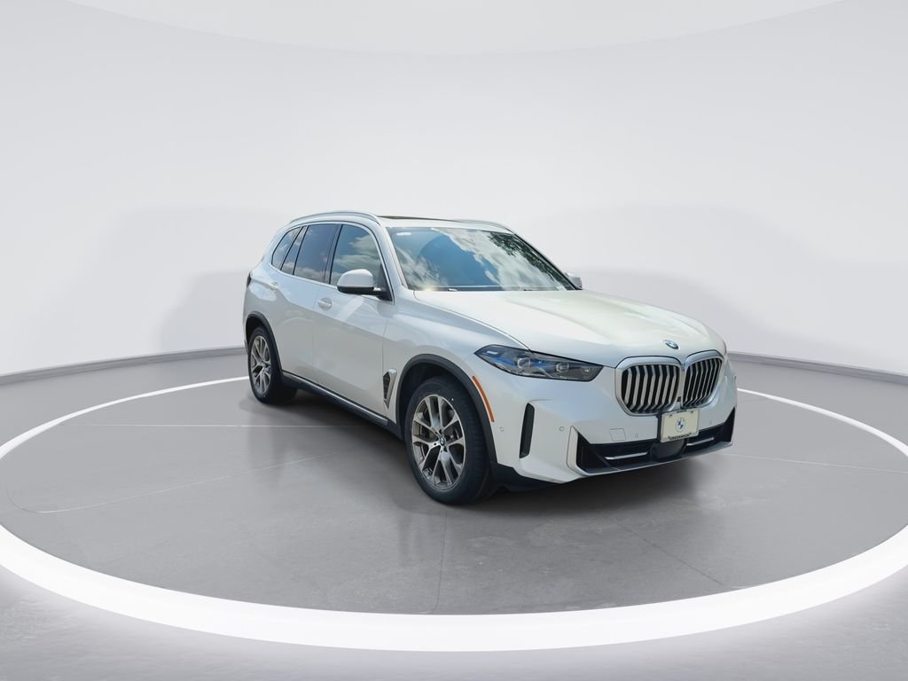 Certified Used 2024 White Metallic BMW xDrive40i image 2