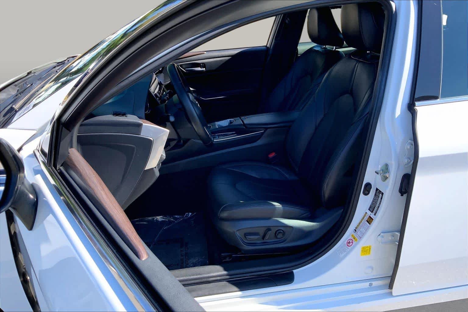 Pre-Owned 2019 Toyota Avalon XLE