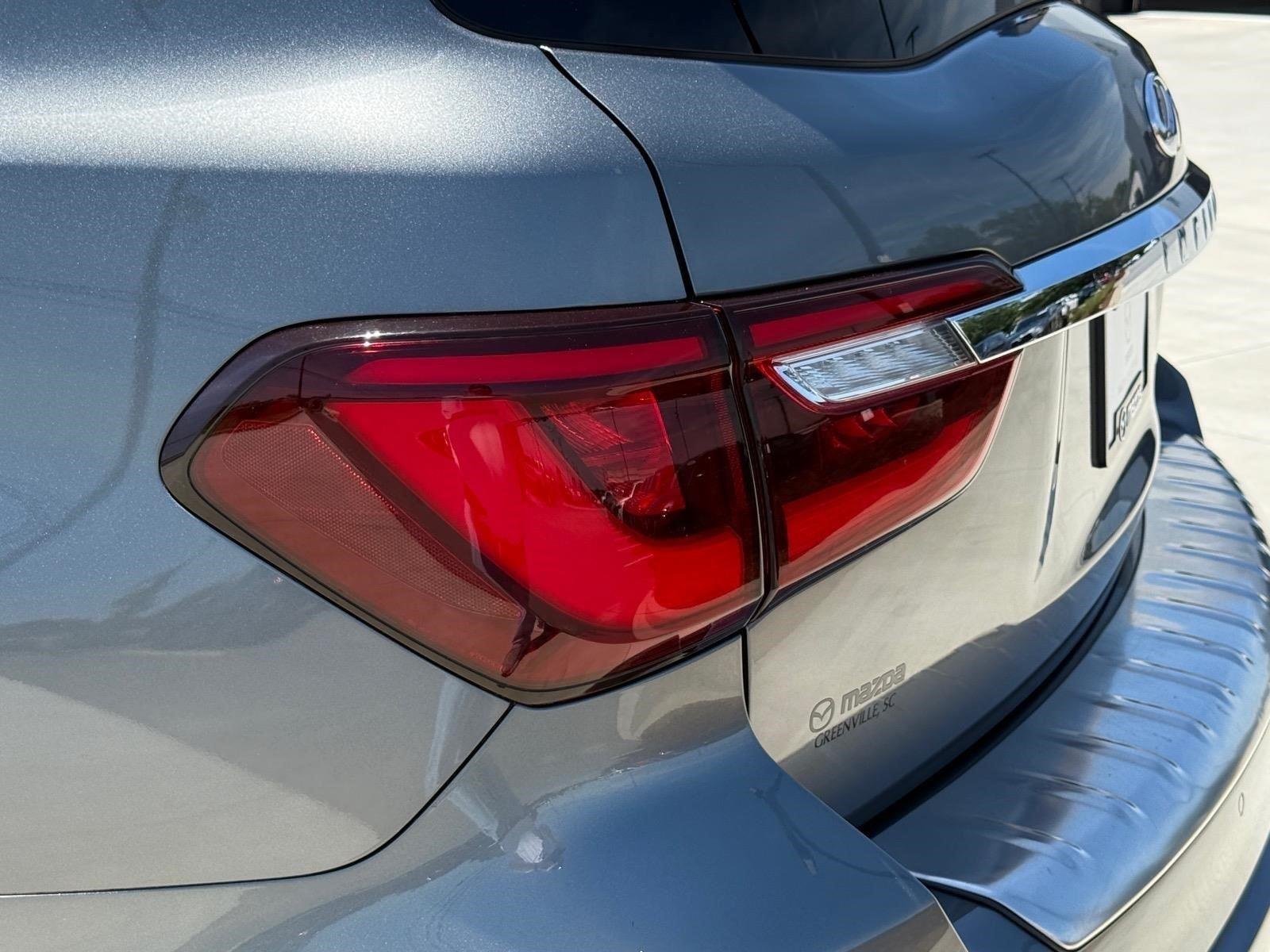 Used 2019 Graphite Shadow INFINITI LUXE image 17