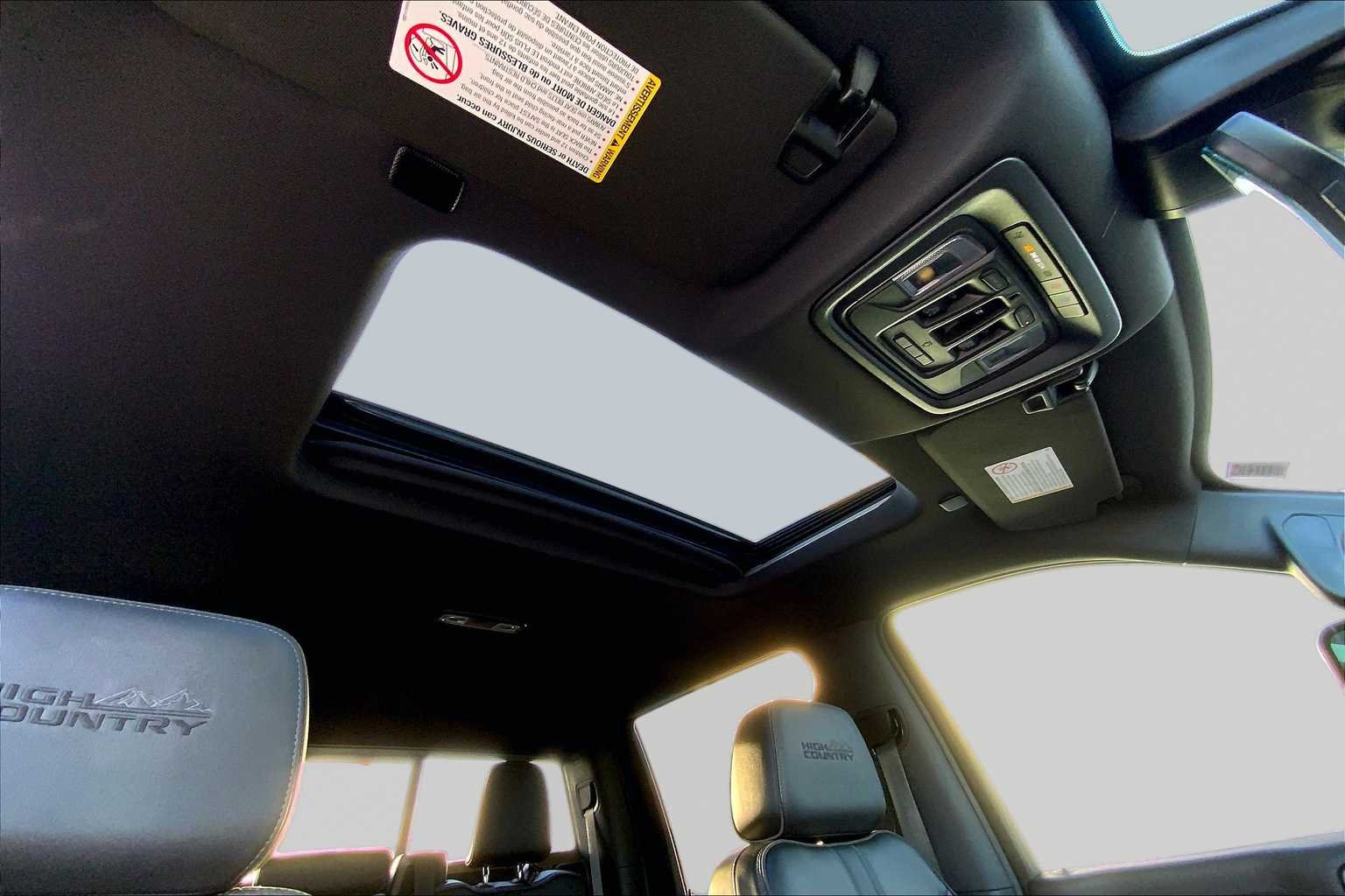Used 2022 Black Chevrolet High Country image 14