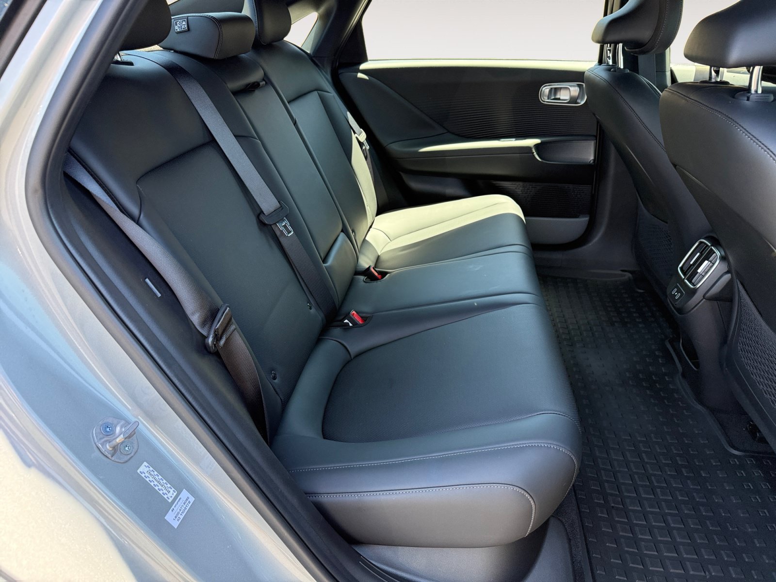 Certified Used 2024 Silver Hyundai SEL image 18