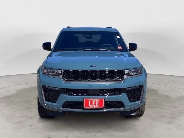 New 2027 Steel Blue Jeep LIMITED RESERVE 4X4 image 9