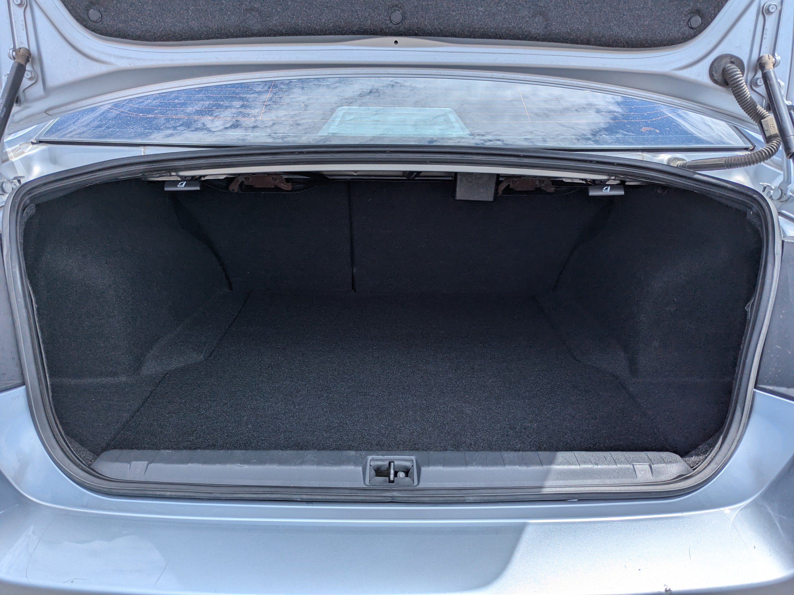 Used 2014 Silver Subaru 2.5 i Sport image 34