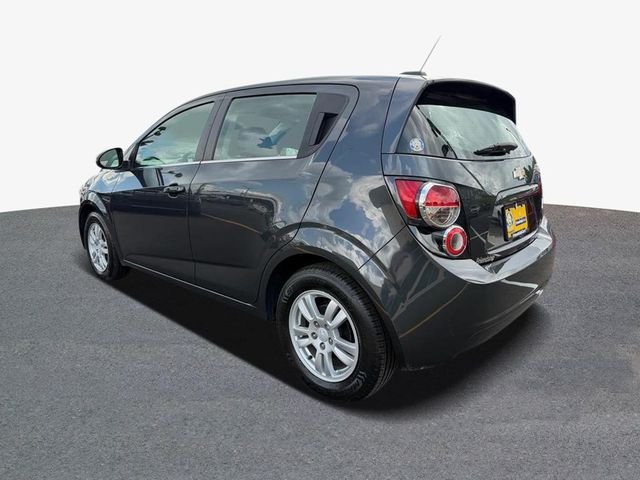 Used 2015 Gray Chevrolet LT image 2