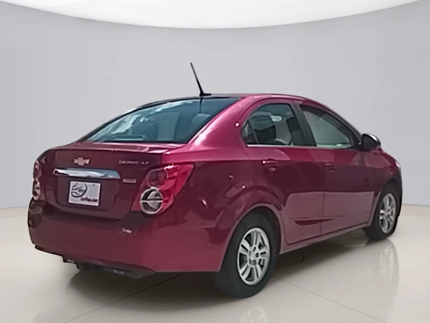 Used 2013 Red Chevrolet LT image 5