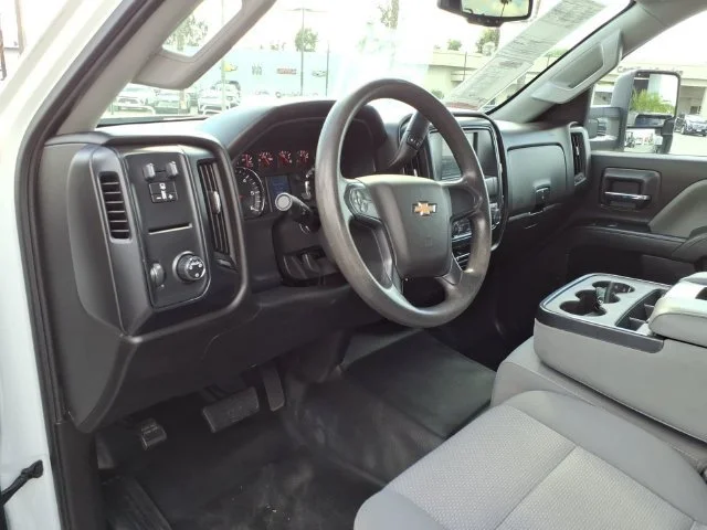 Used 2016 SUMMIT WHITE Chevrolet Work Truck image 18