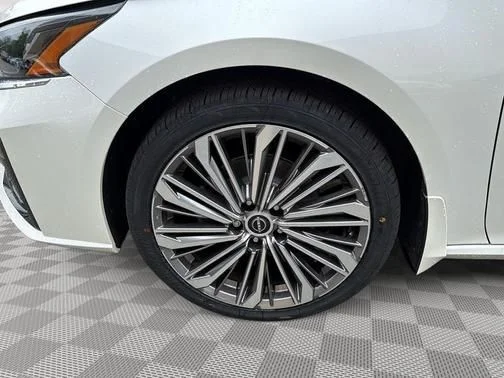 Certified Used 2023 White Nissan 2.5 SL image 14