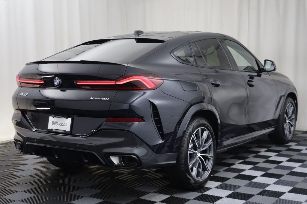 New 2027 Carbon Black Metallic BMW xDrive40i image 17