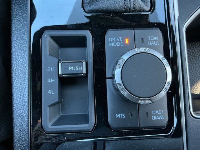 Used 2026  Toyota SR5 image 28