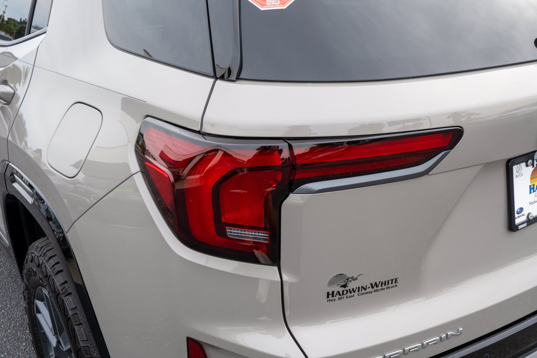 2027 GMC Terrain AT4 - Photo 10