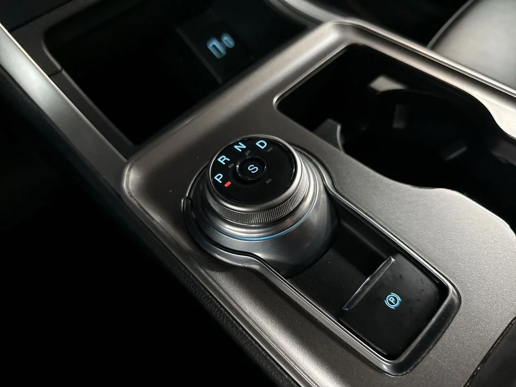 Used 2023 Blue Metallic Ford SEL image 26