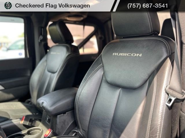 Used 2014 Black Clearcoat Jeep Rubicon image 14