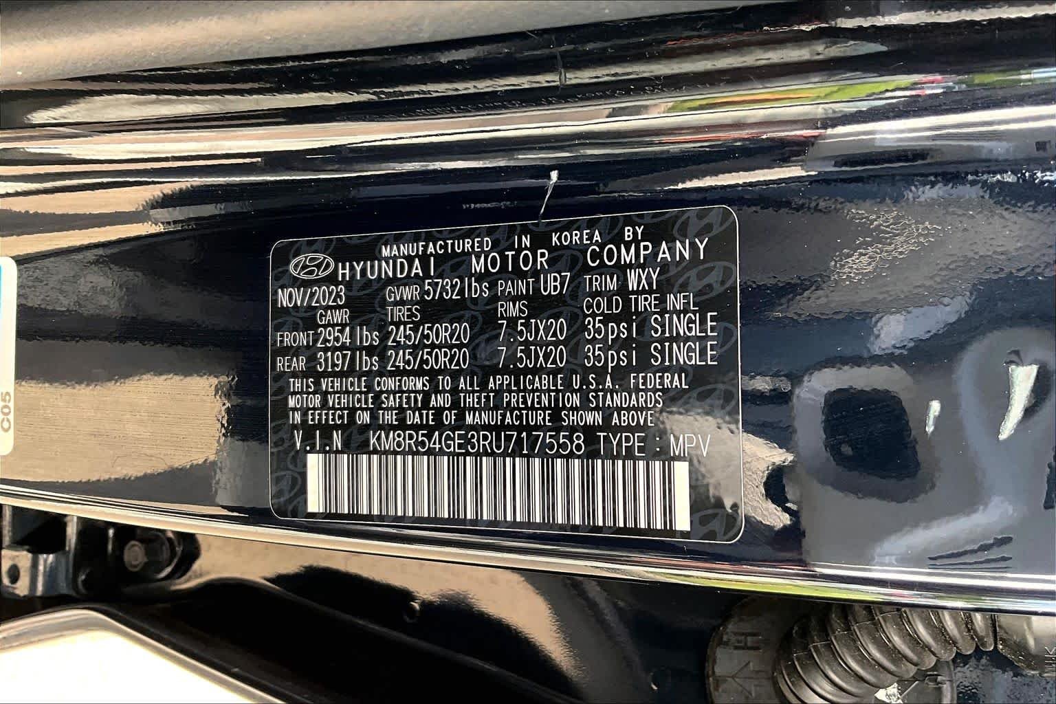 Used 2024 Moonlight Cloud Hyundai Limited image 33