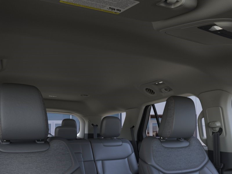 2025 Ford Explorer Active - Photo 23