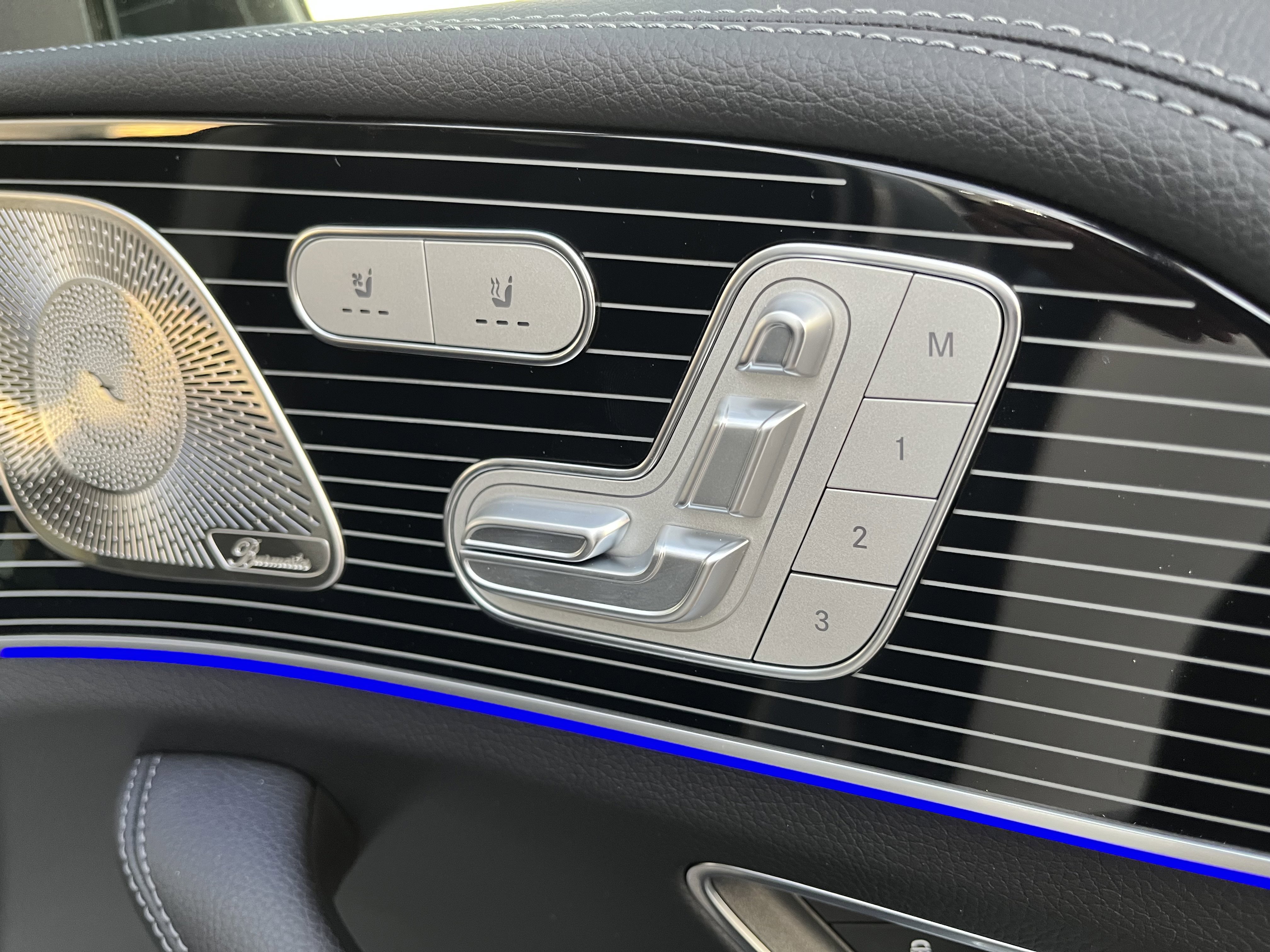 New 2026 CIRRUS SILVER Mercedes-Benz GLS 450 image 25