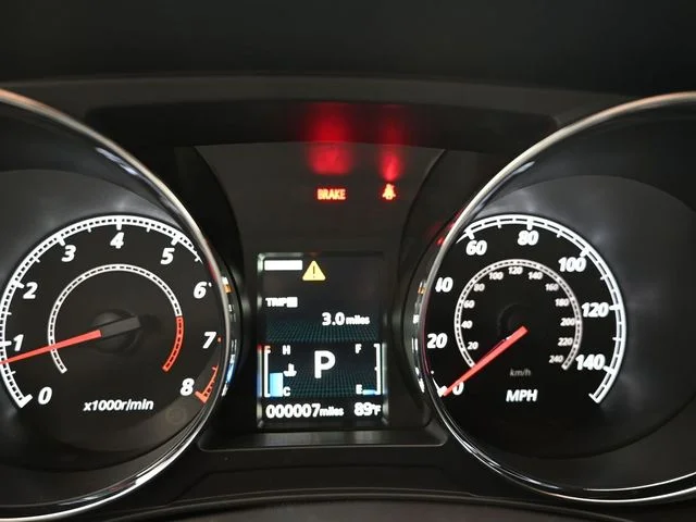 New 2026 Red Mitsubishi 2.0 ES image 22