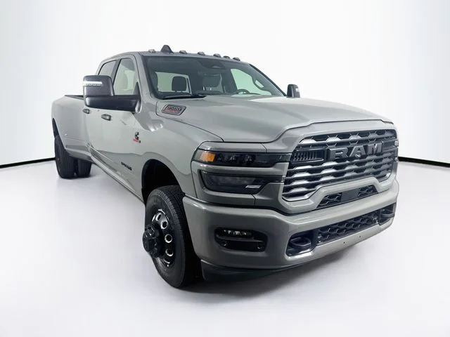 New 2026 Ceramic Gray Clear-Coat Exterior Paint RAM BIG HORN image 1