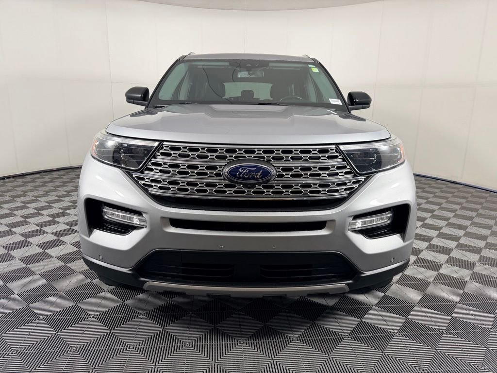 Certified Used 2022 Silver Ford Limited image 5