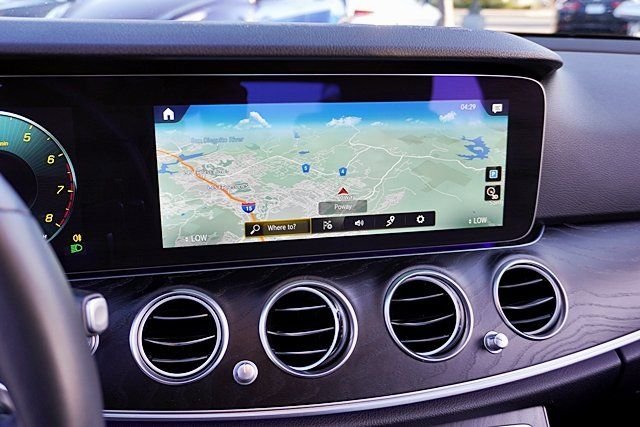 Used 2022  Mercedes-Benz E 350 image 26