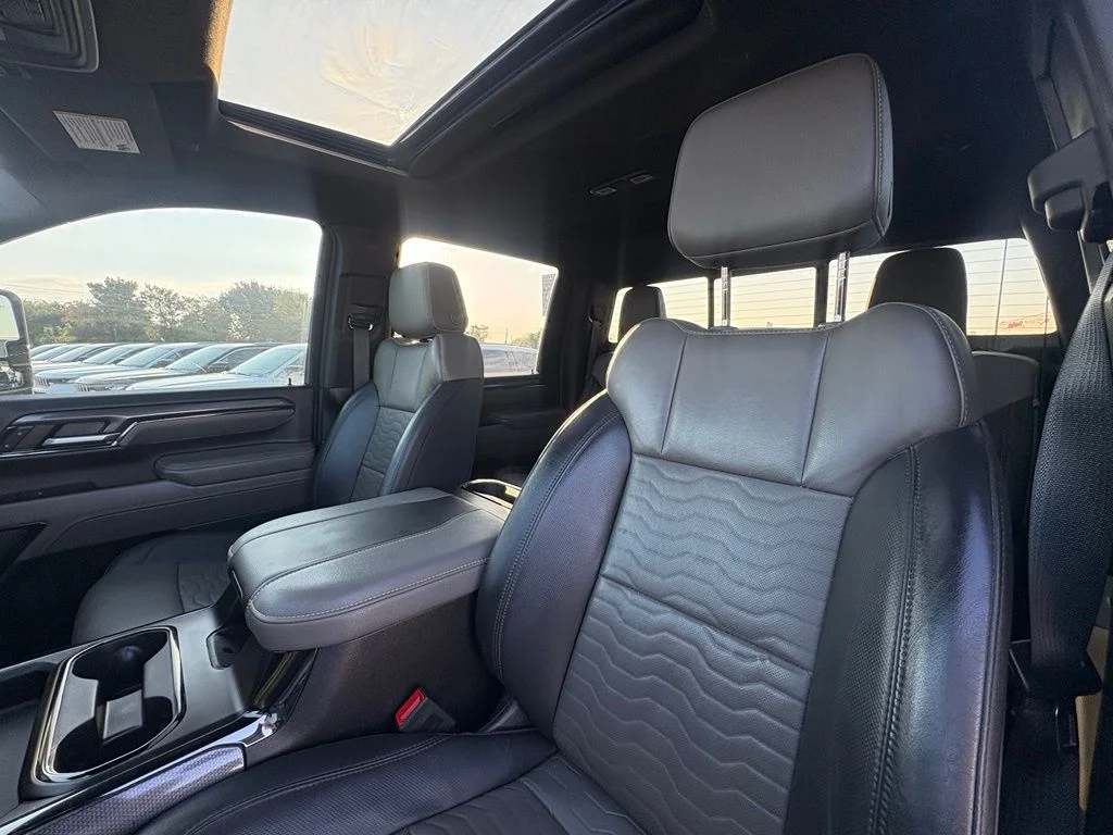 Used 2024 White Chevrolet ZR2 image 13