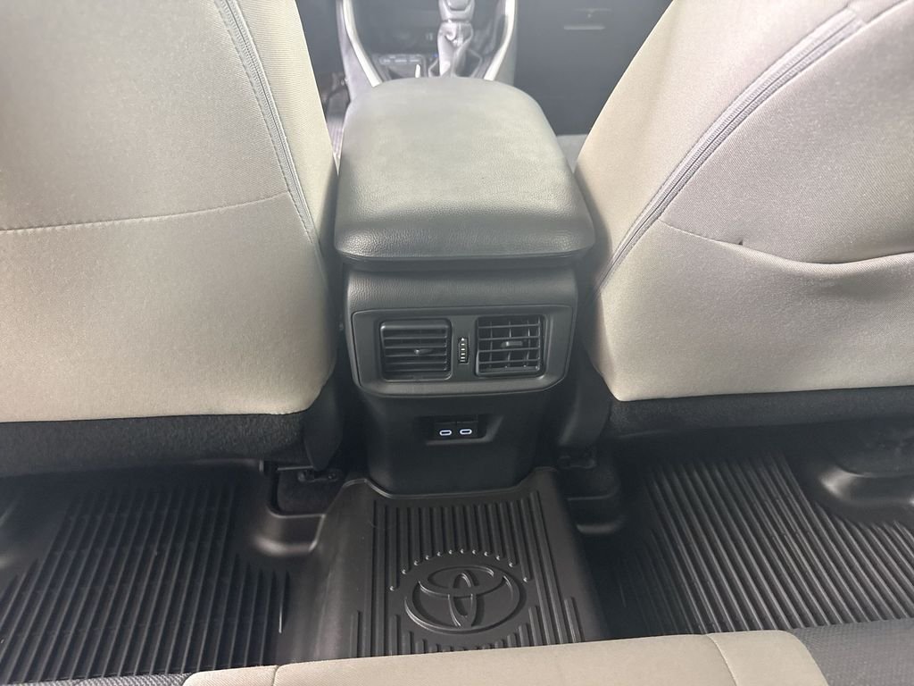 Used 2024 White Toyota XLE image 23