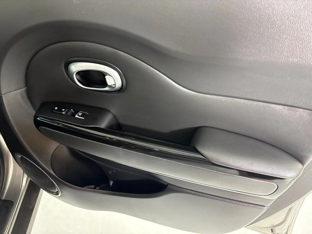 Used 2019 Gray Kia Plus image 14
