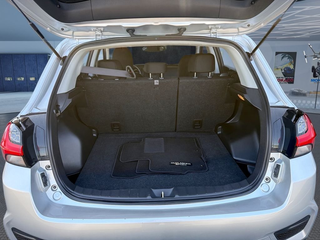 2025 Mitsubishi Outlander Sport ES - Photo 19