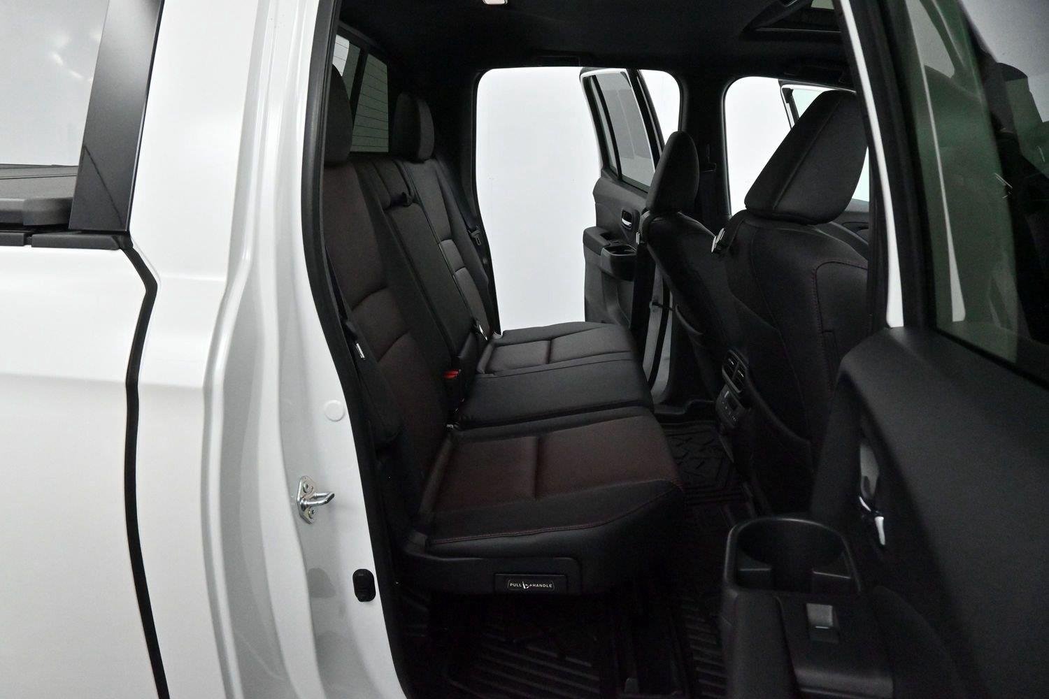 Used 2025 White Honda Black Edition image 33
