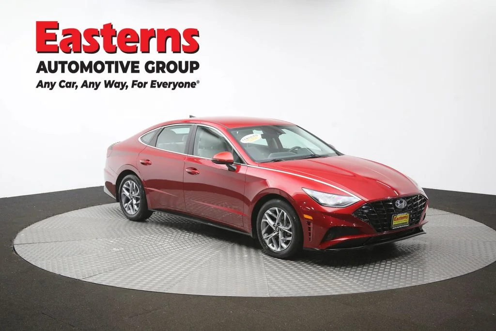 Used 2023 Red Hyundai SEL image 48