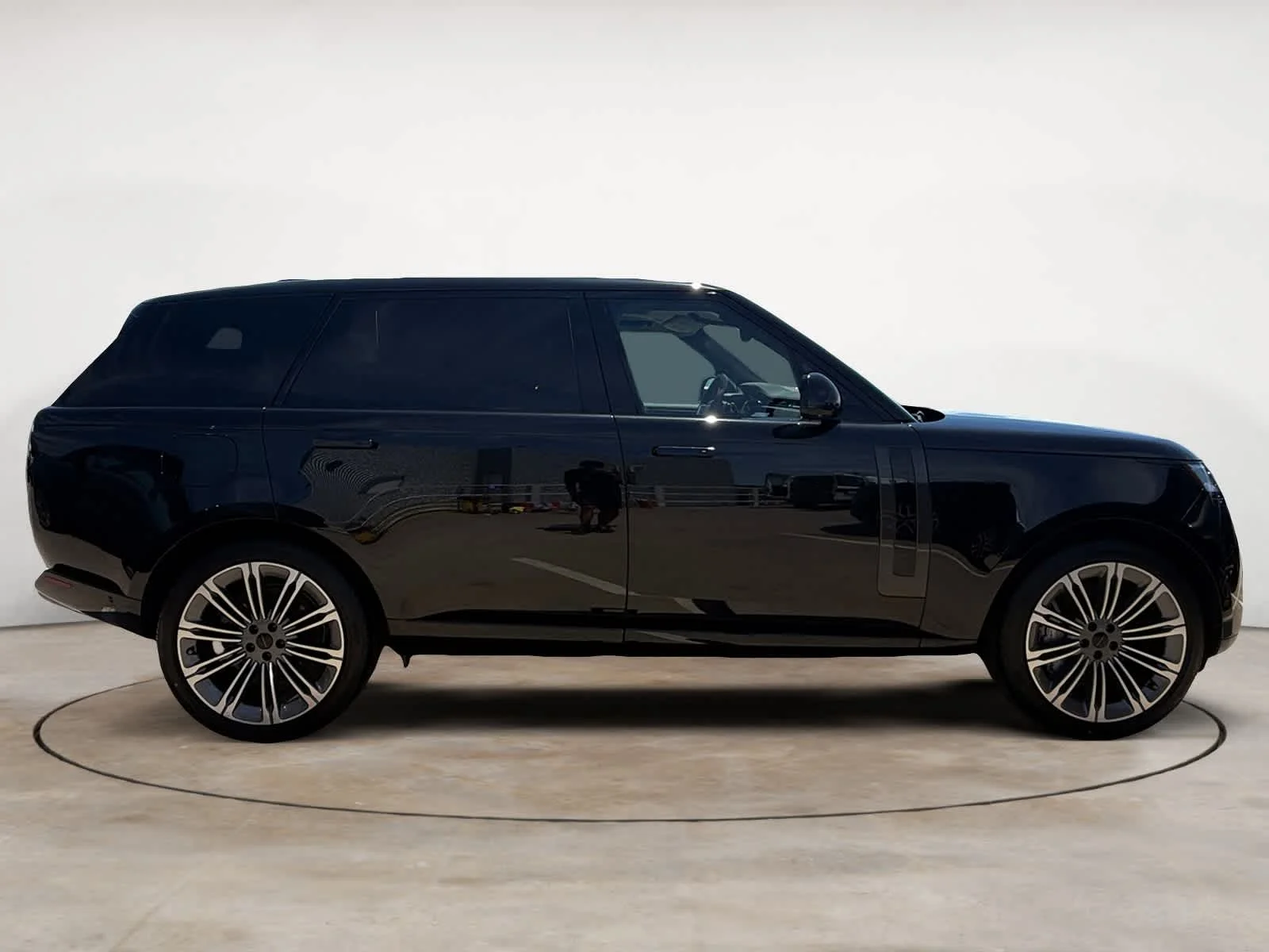 New 2026 Santorini Black Land Rover SE image 6