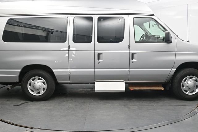 Used 2014 Silver Ford Commercial image 9