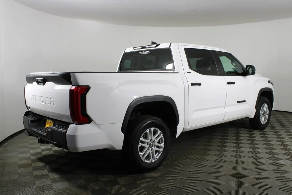 Used 2025 White Toyota SR image 5