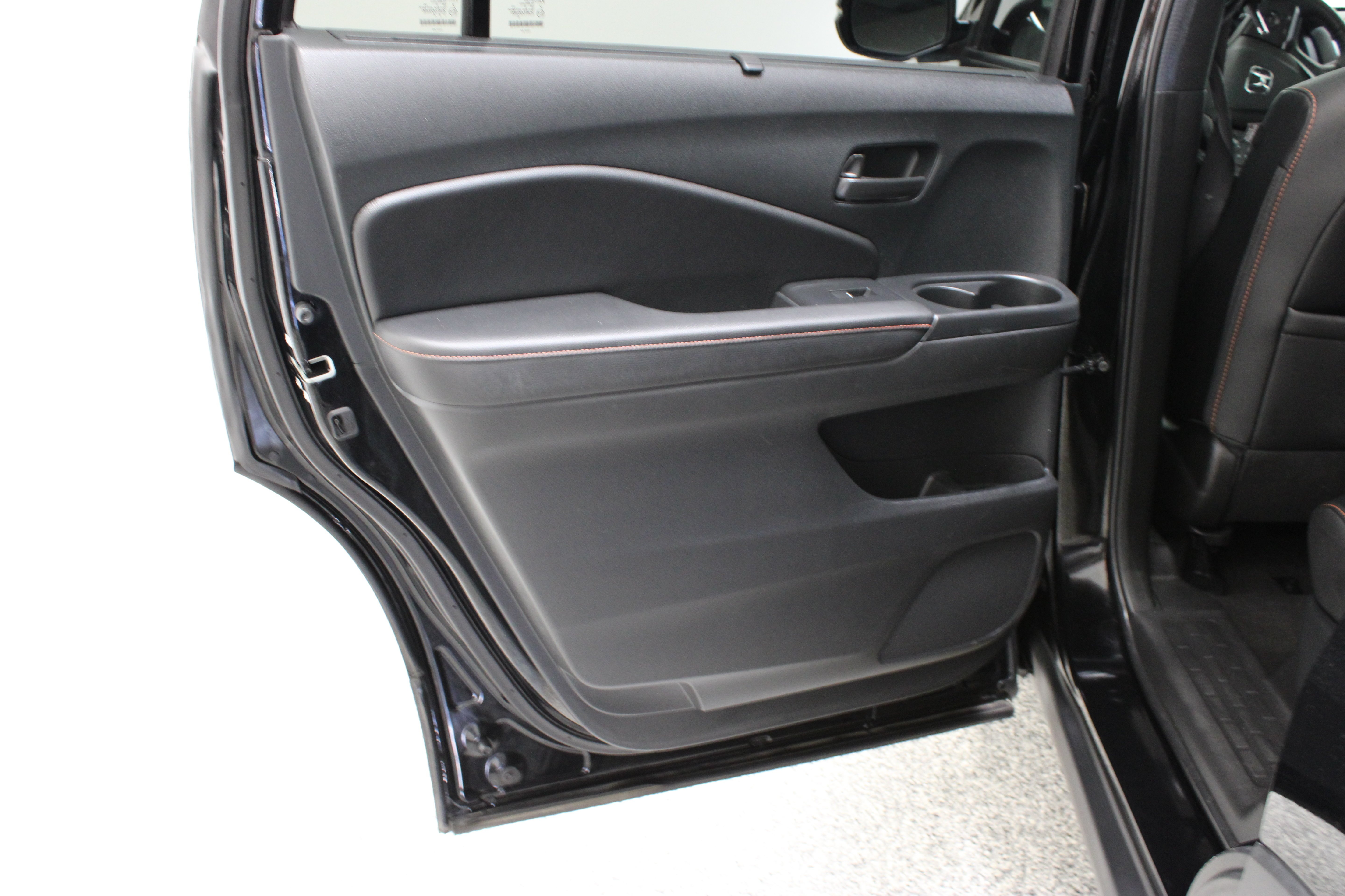 Used 2022 Black Honda TrailSport 3.5L image 29