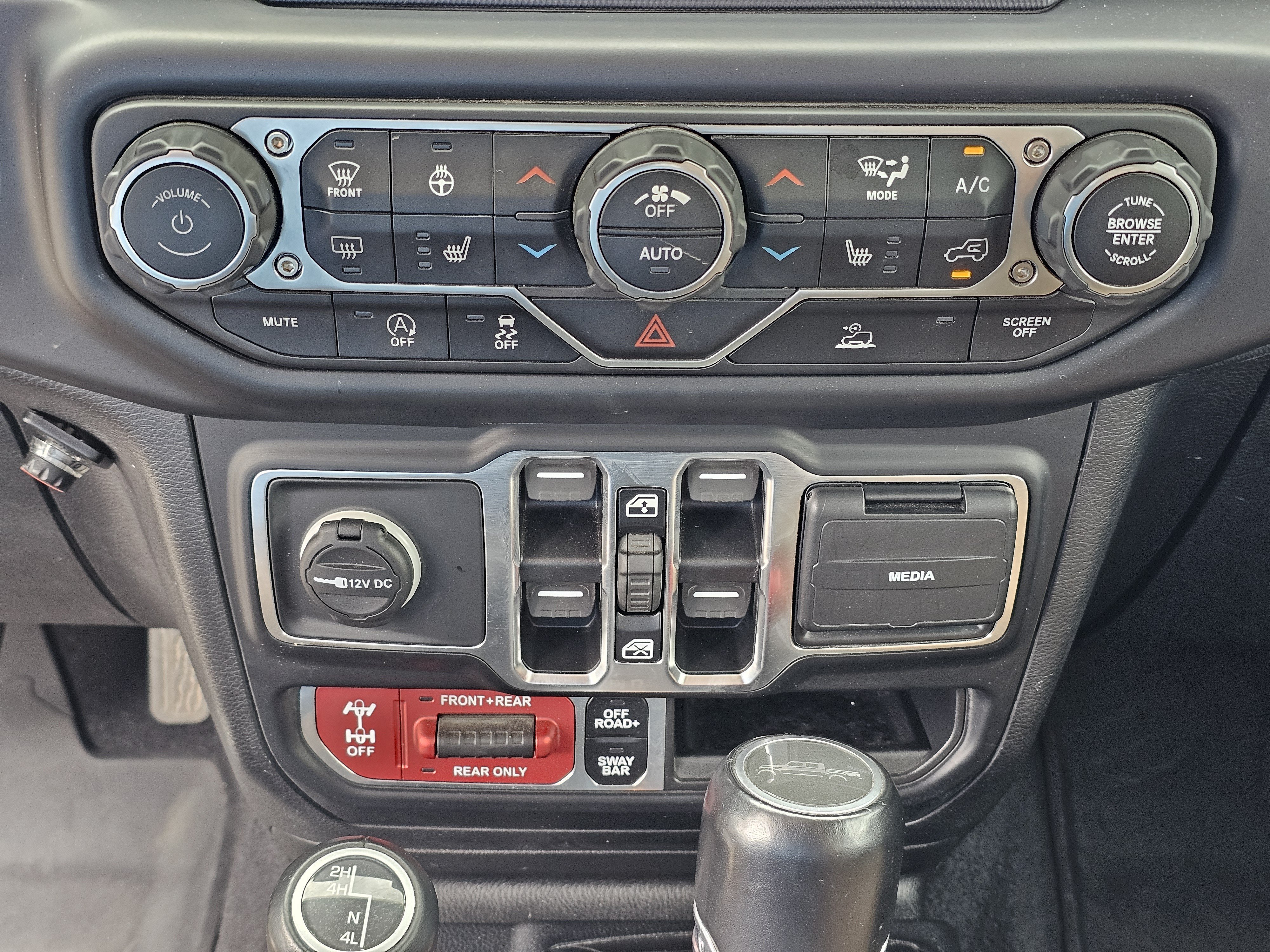 2021 Jeep Gladiator Rubicon - Photo 28