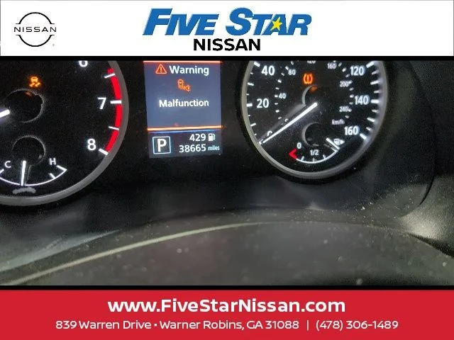 Used 2023 Gray Nissan S image 1