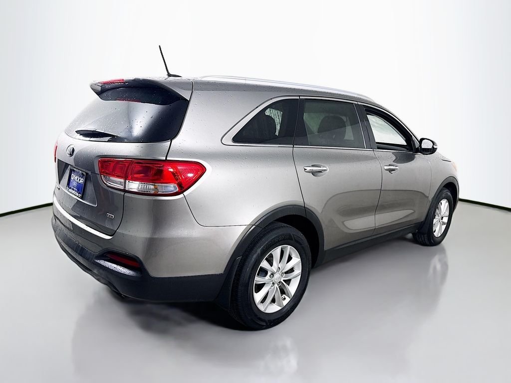 Used 2017 Titanium Silver Kia LX image 11