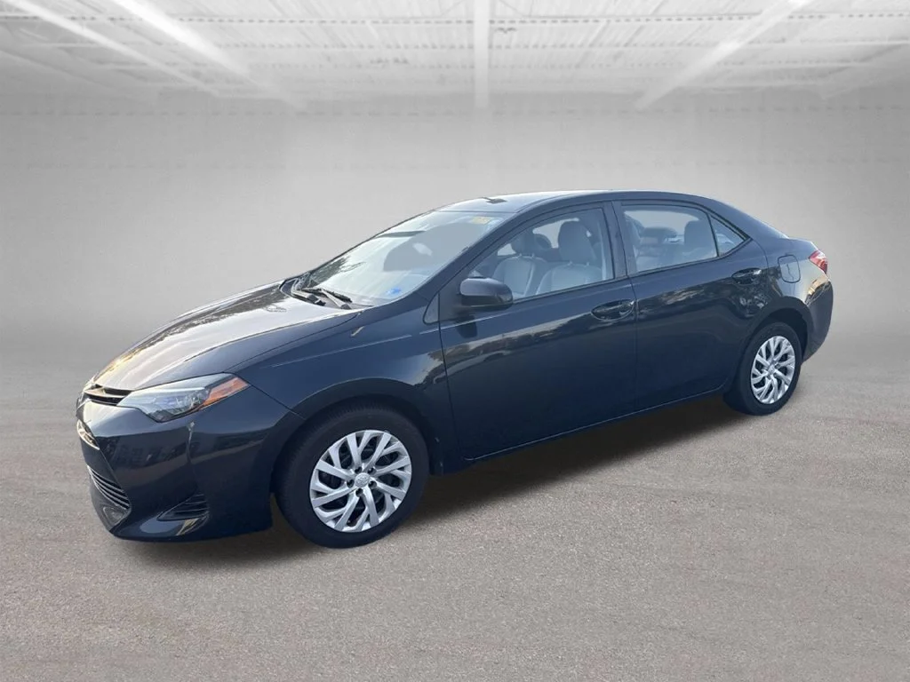 Used 2019 Blue Toyota LE image 4