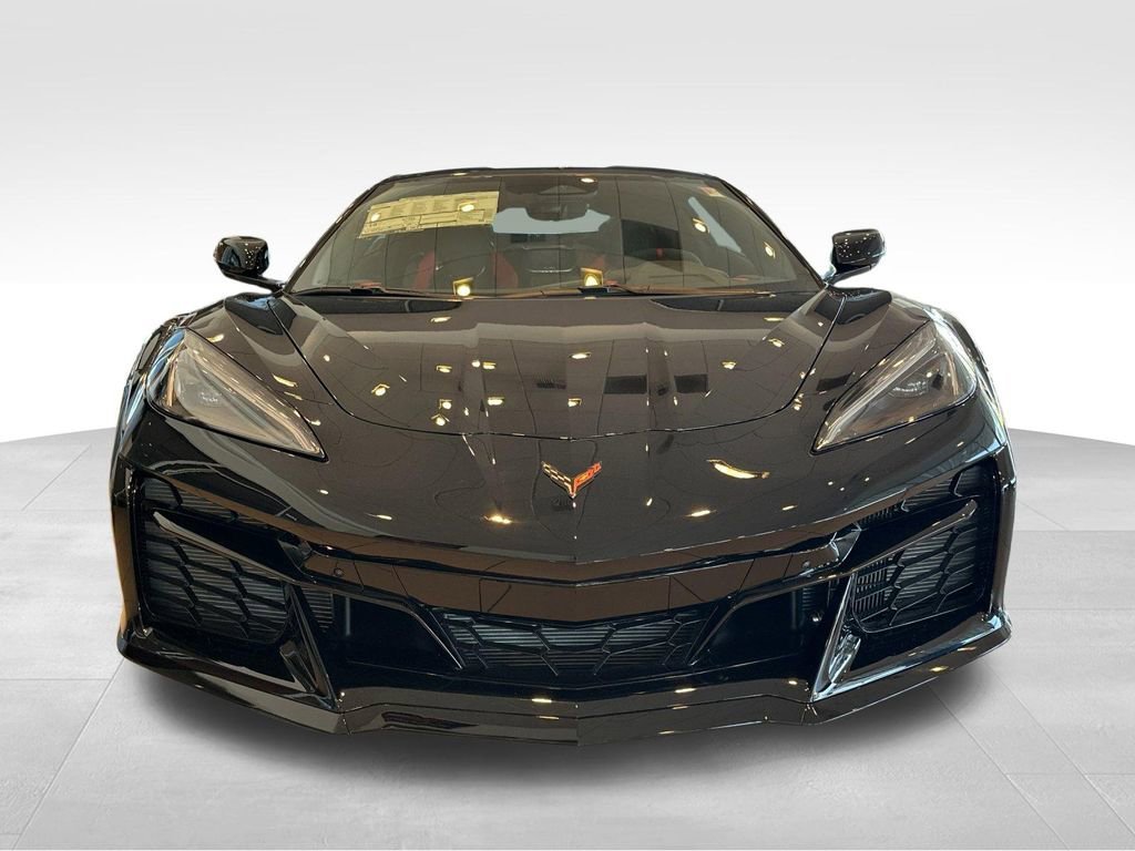 2025 Chevrolet Corvette 2LZ - Photo 8