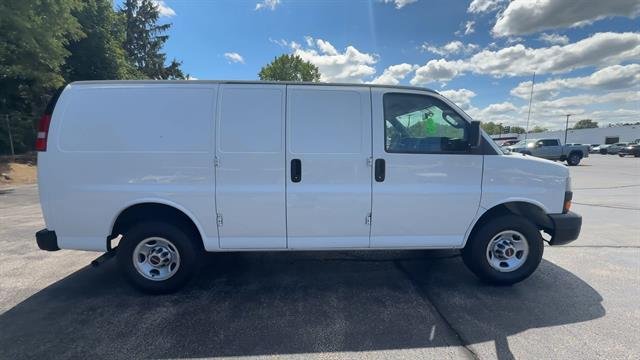 2021 GMC Savana Cargo Work Van - Photo 9